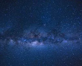 你们都舔女主，那女反派我可抱走了