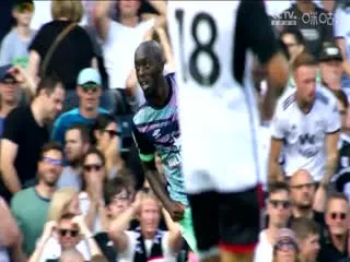 贫困生冒充我想无痛当妈