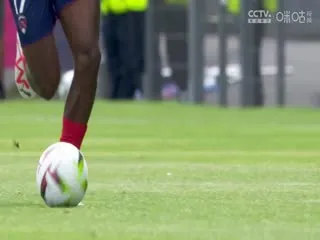 不是炮灰女配是闺蜜联盟